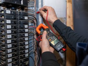 How to Tell if You Need a Circuit Breaker Replacement